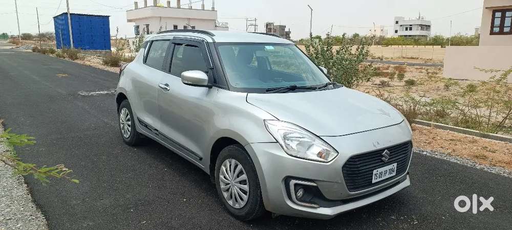 Maruti Suzuki Swift Vxi