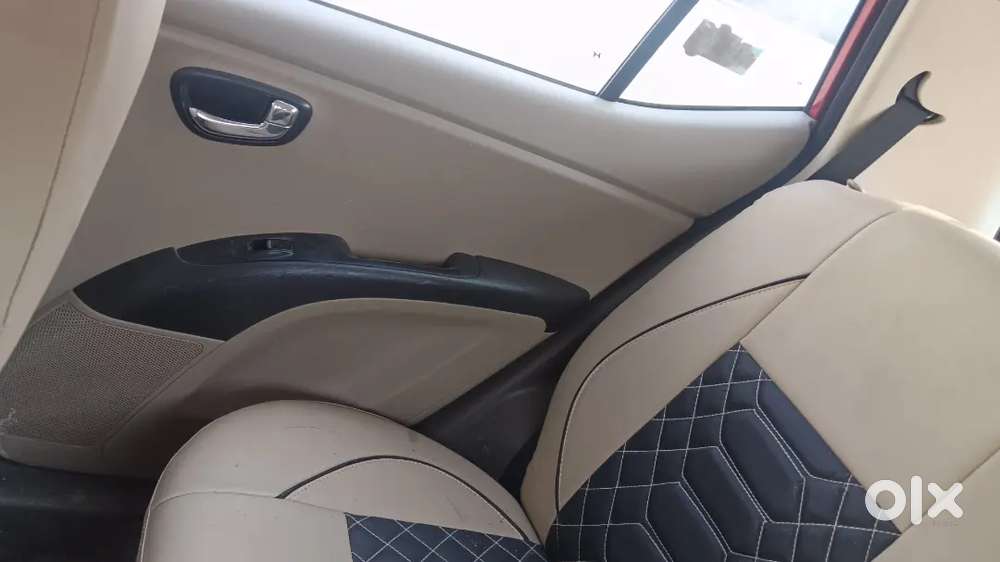 Hyundai I10 20011 Petrol 95000 Km Driven