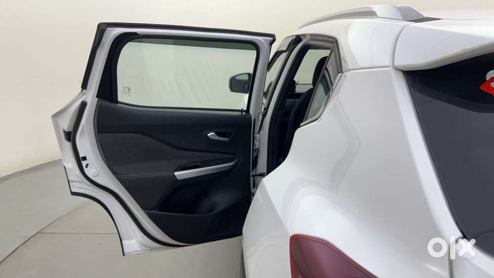 Nissan Magnite 1.0 Xv Premium Turbo (o), 2022, Petrol