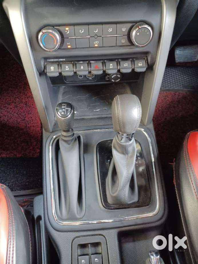 Mahindra Thar Lx P At 4wd 4s Ht, 2025, Petrol