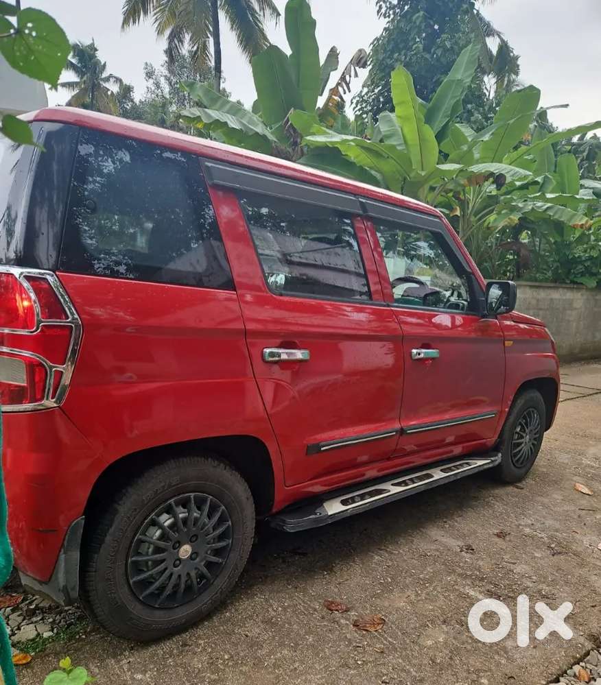 Mahindra Tuv 300 2018