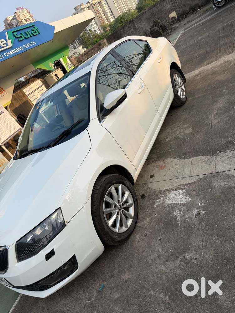 Skoda Octavia Facelift Essence, 2013, Diesel