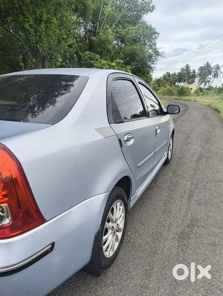Toyota Etios 2011 Lpg 120000 Km Driven
