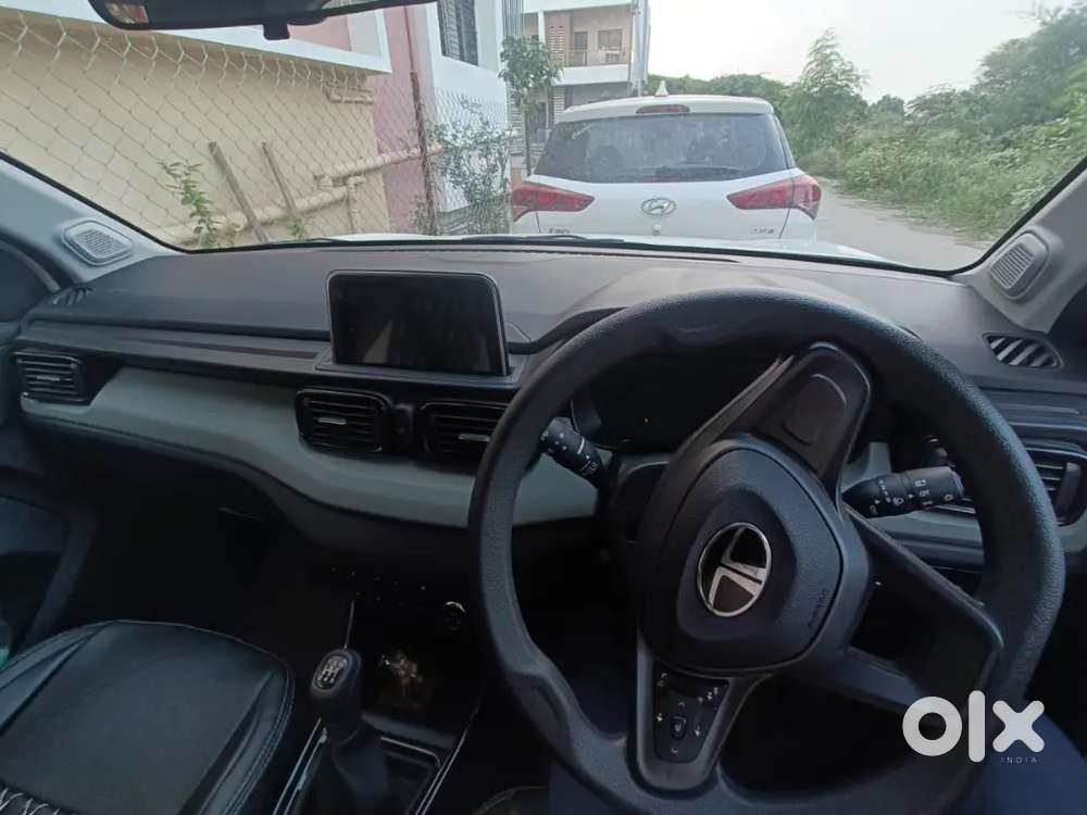 Tata Punch 1.2 Adventure Plus Sunroof November 2024