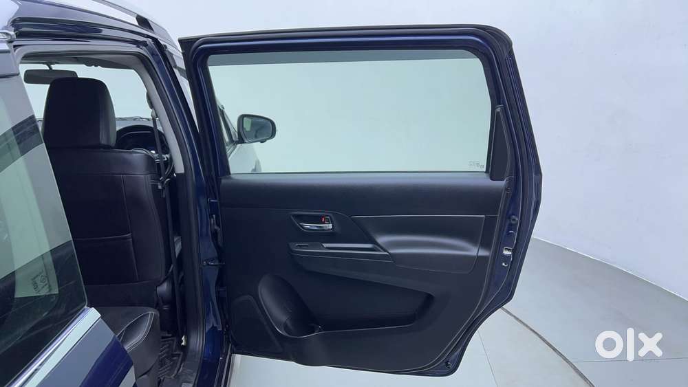 Maruti Suzuki Xl6 1.5 Alpha Plus At, 2023, Petrol