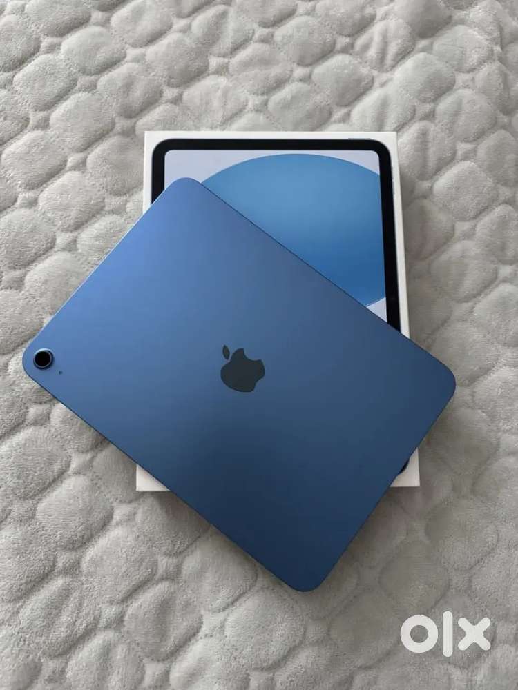 Apple iPad 11 (2025) 128GB Wi-Fi - 4 Months Old (Bill, Box, Charger)
