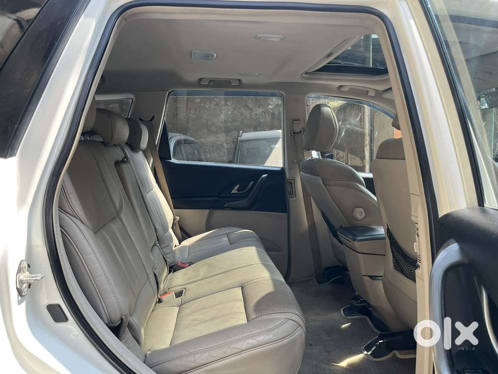 Mahindra Xuv500 W10 At, 2016, Diesel