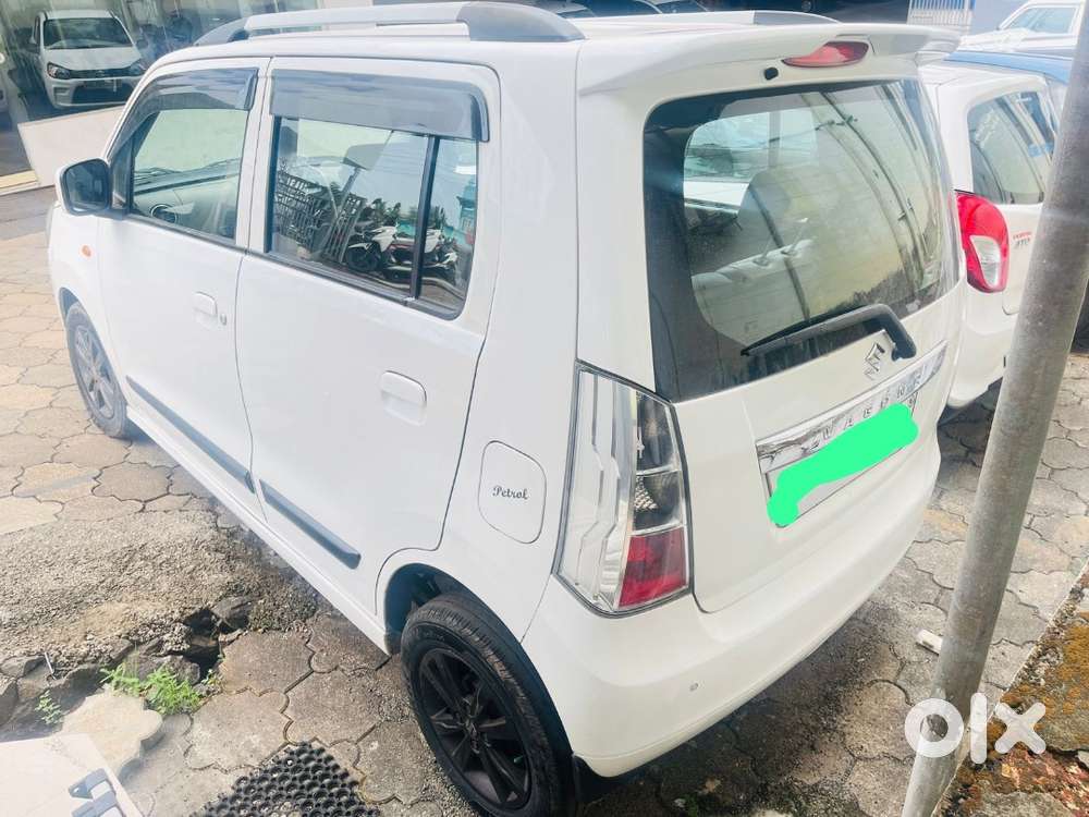 Maruti Suzuki Wagon R 2013 Petrol Well Maintained