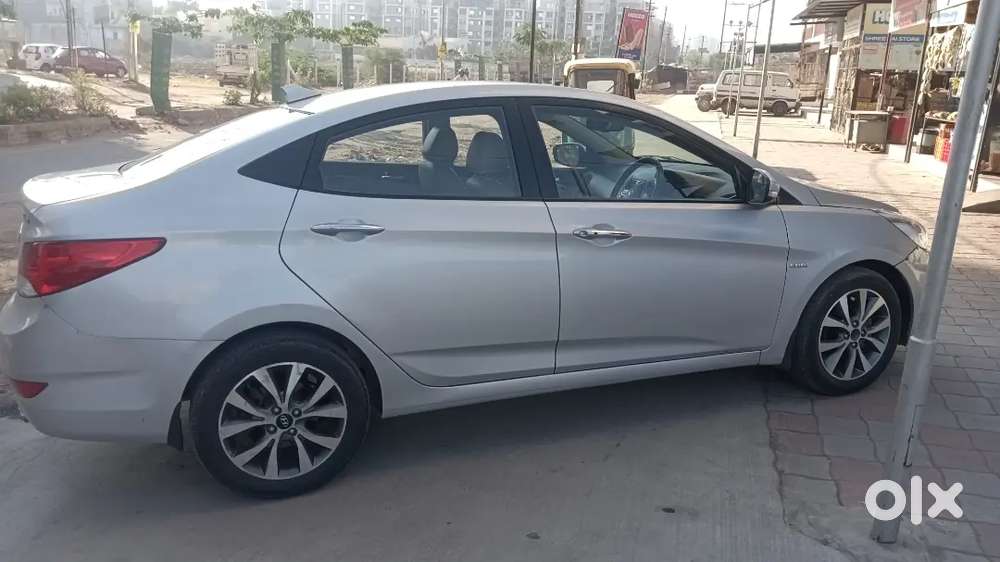 Hyundai Fluidic Verna 2015 Diesel 82000 Km Driven
