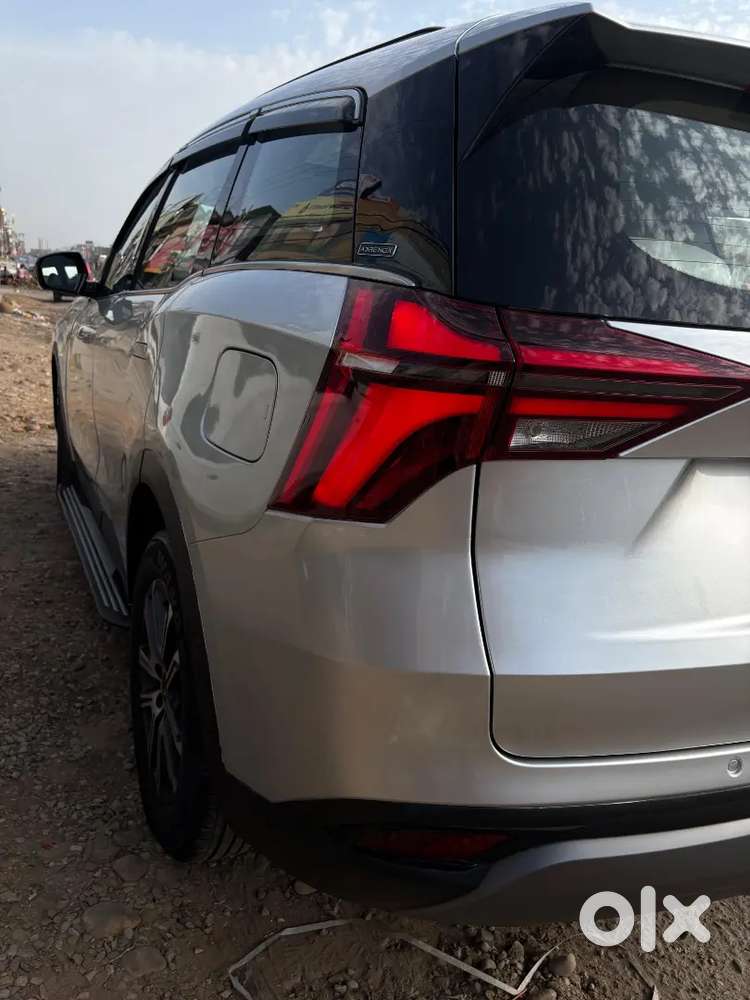 Xuv 700 Ax7 Automatic Petrol