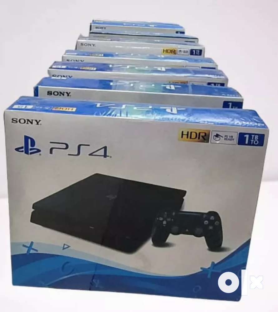 Ps4 slim accessories clearance in box