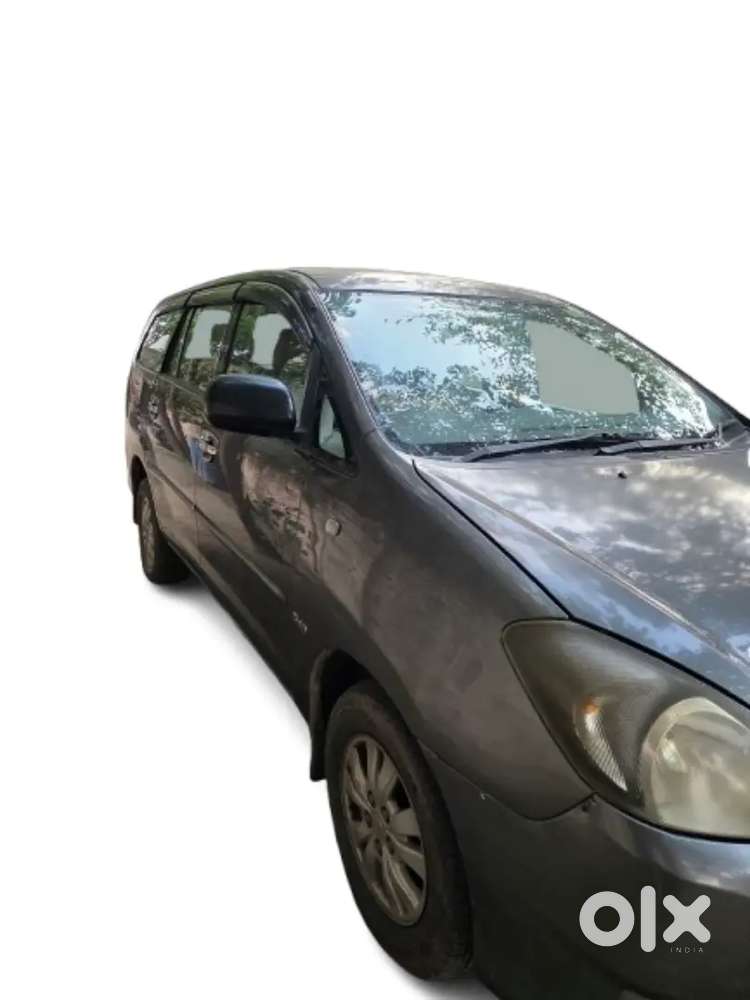 Toyota Innova 2012 Diesel Well Maintained