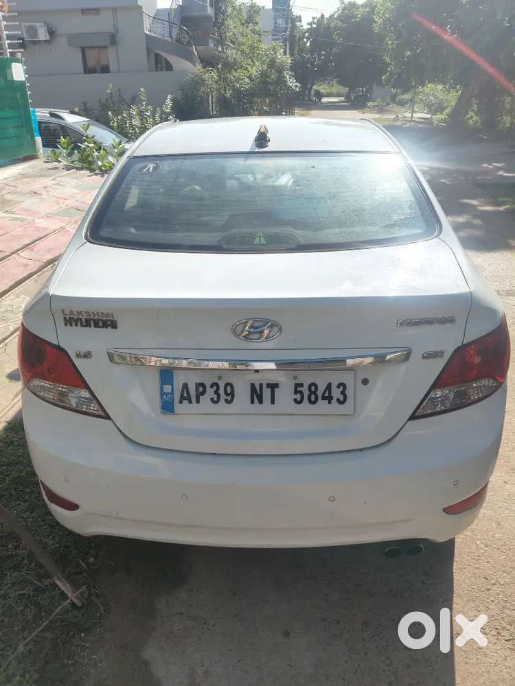 Hyundai Verna Diesel Manual 2012 Model