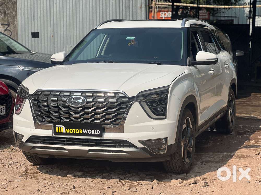 Hyundai Alcazar Signature Dual Tone, 2021, Petrol