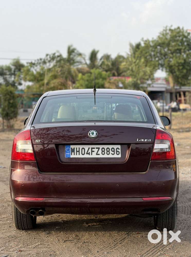 Skoda Laura Ambition 2.0 Tdi Cr At, 2013, Diesel