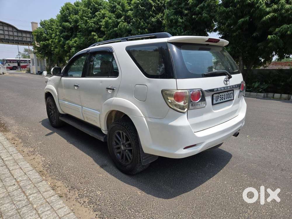 Toyota Fortuner 4x2 Mt 2.8 Diesel, 2015, Diesel