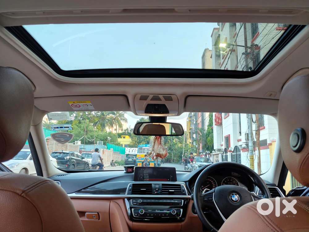 Bmw 3 Series 2.0 320i Luxury Line, 2017, Petrol