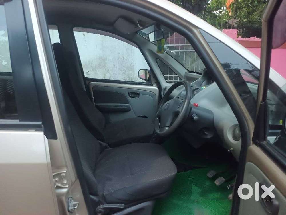 Tata Nano Xe, 2012, Petrol