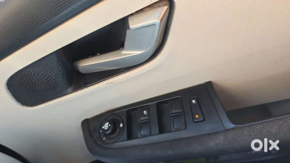 Tata Altroz , Xz (icng)