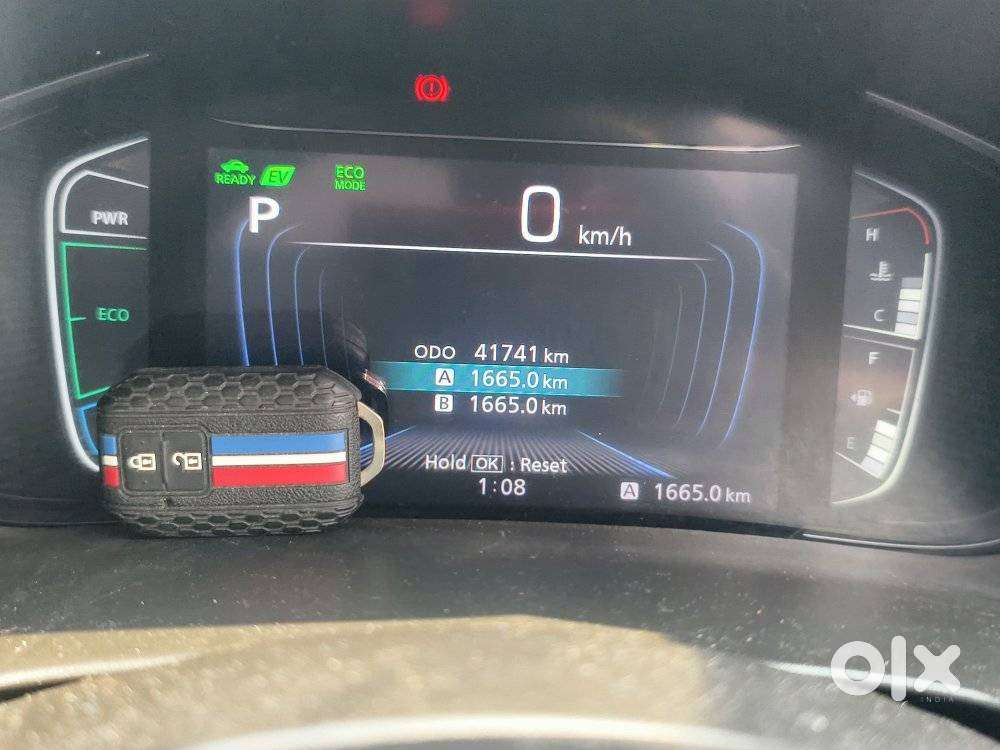 Maruti Suzuki Grand Vitara 1.5 Alpha Plus Dual Tone Intelligent Hybr..