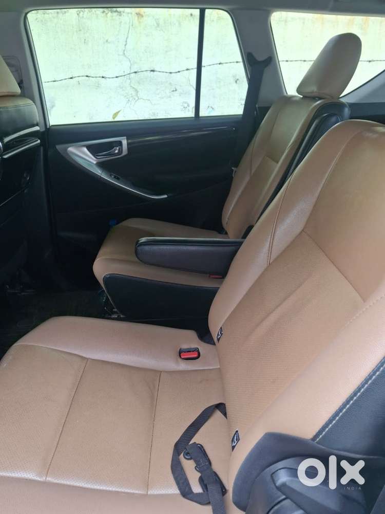 Innova Crysta 2.4 Z Automatic Diesel 2021 Top Model Diesel