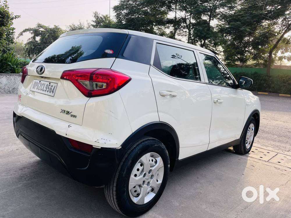 Mahindra Xuv300 W4, 2022, Petrol