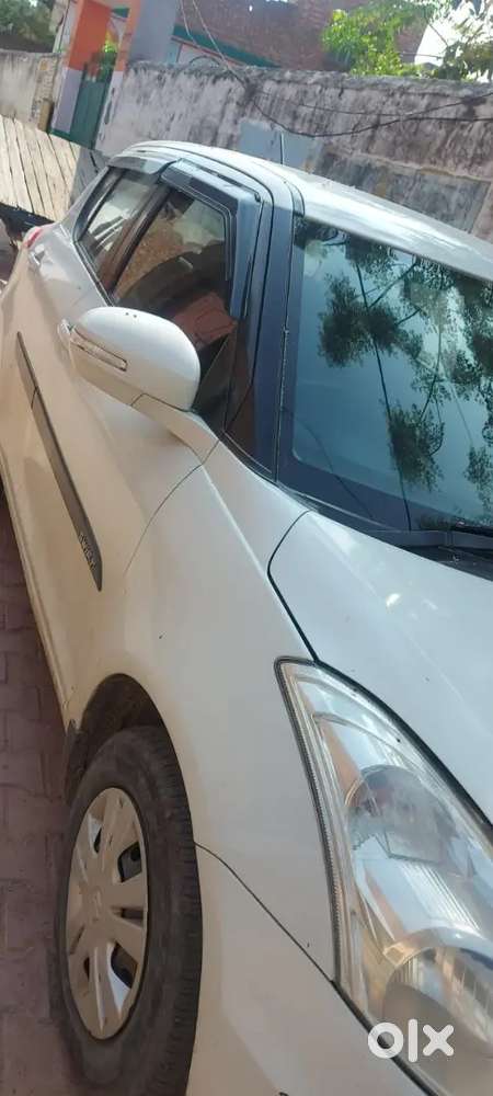 Maruti Suzuki Swift 2017 Petrol Well Maintained