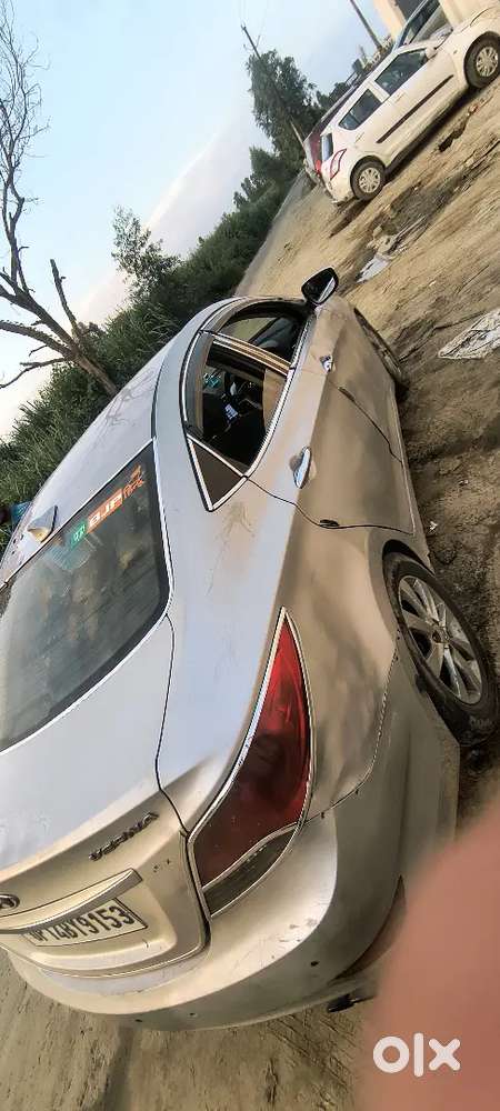 Hyundai Verna Sx O 2013
