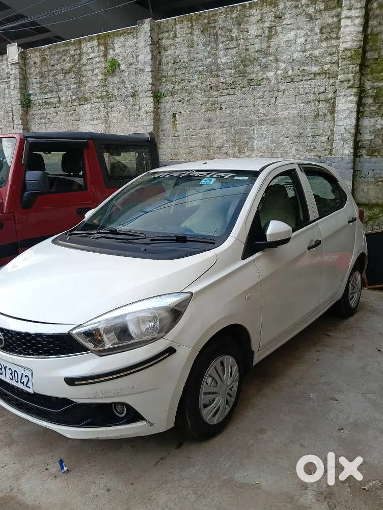 Tata Tiago Revotron 2018