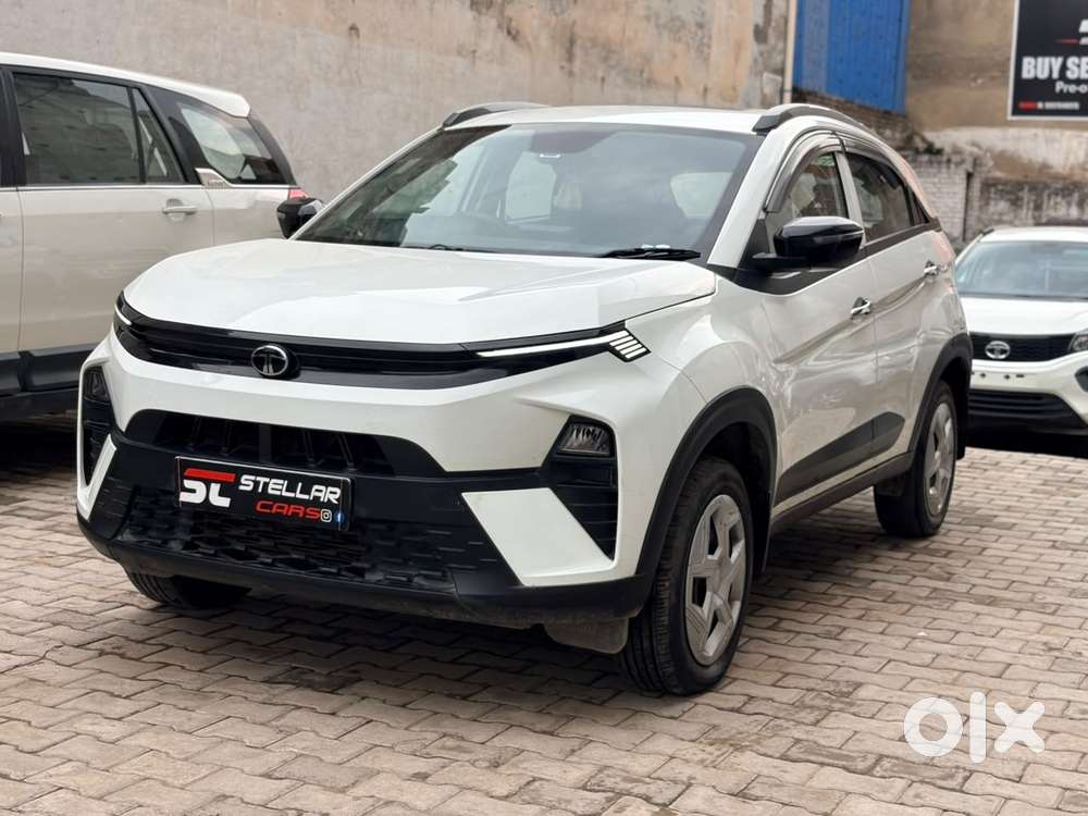 Tata Nexon Fearless Plus (ps) 1.2 Icng 6mt Red Dark Edition, 2024, P..