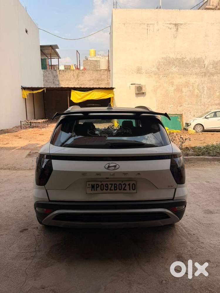 Hyundai Petrol Manual 2022