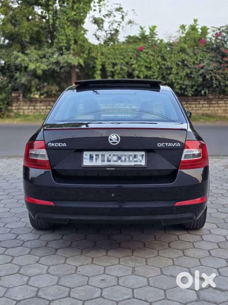 Skoda Octavia 2.0 Elegance Tdi Cr At, 2014, Diesel