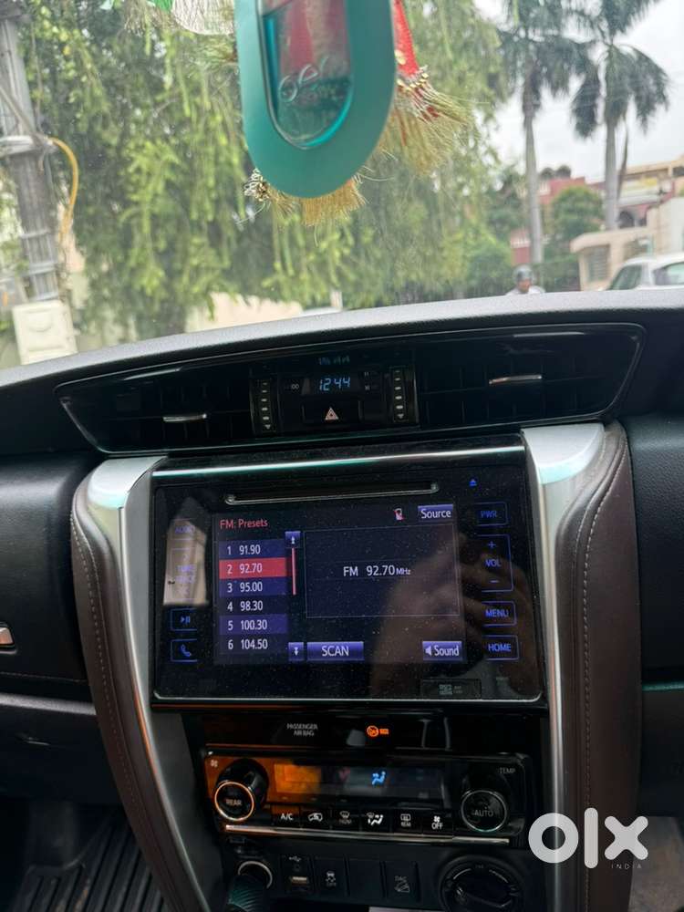 Toyota Fortuner 4x4 At Diesel 2017 With Vvip Number (0xxx)