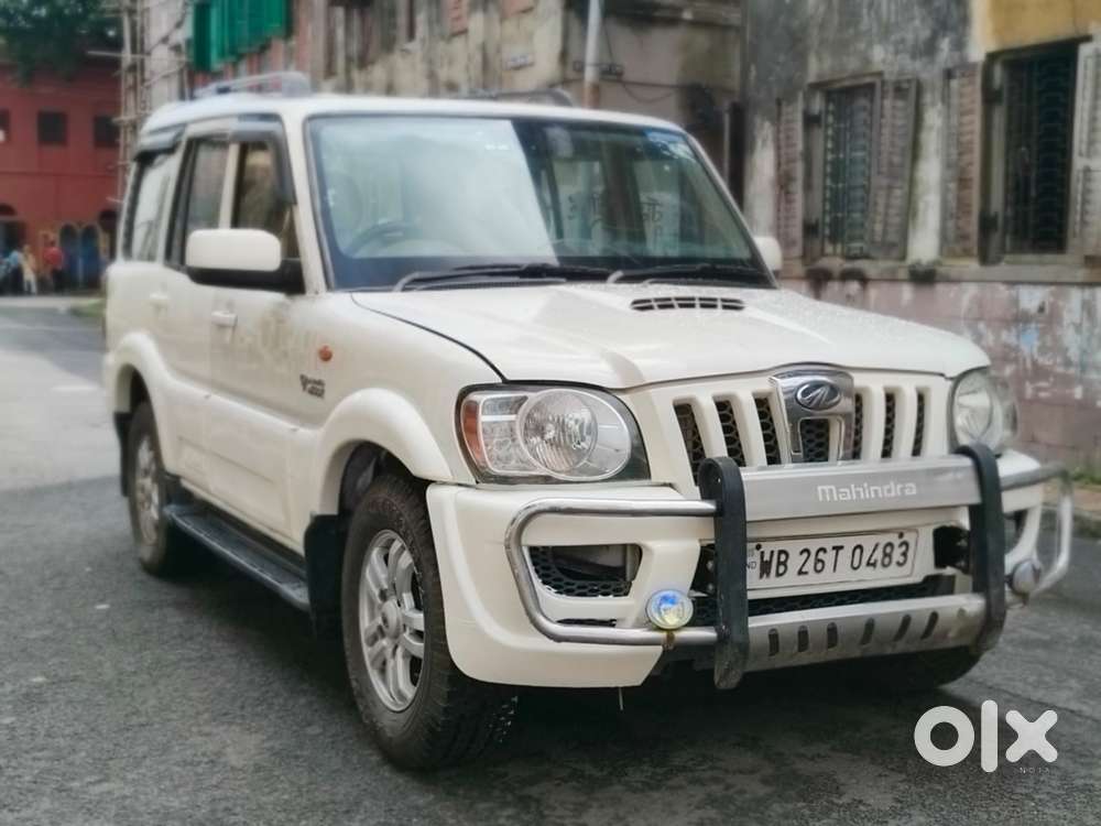Mahindra Scorpio Vlx 4wd Bsiv, 2014, Diesel