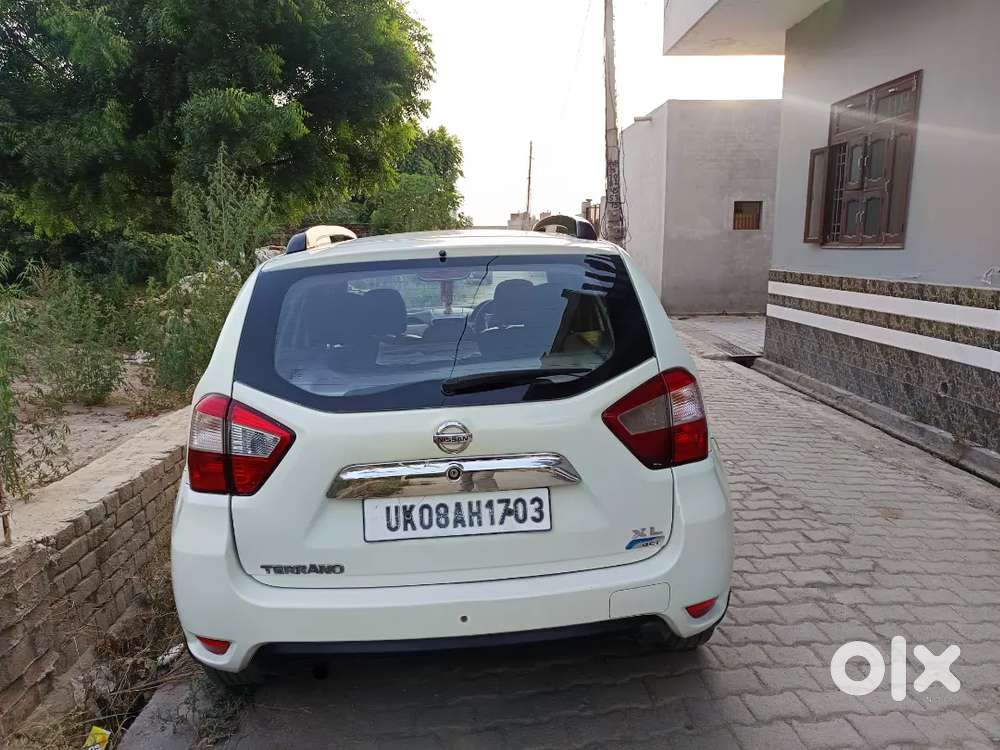 Nissan Terrano 2014 Diesel 87000 Km Driven