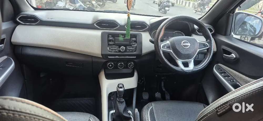 Nissan Magnite 2024 Petrol 9354 Km Driven