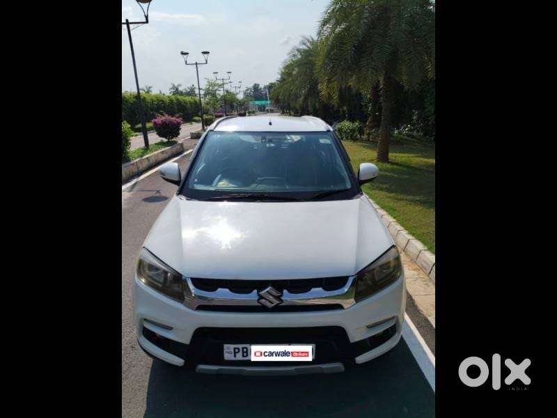 Maruti Suzuki Brezza Zdi+ Dual Tone, 2017, Diesel