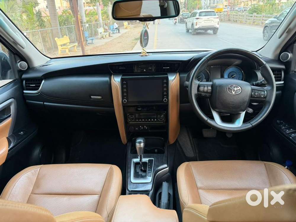 Toyota Fortuner Legender 2023 Diesel Well Maintained