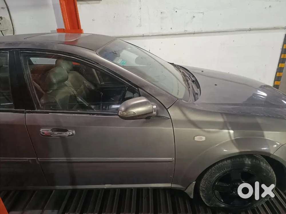 Chevrolet Optra With Sunroof