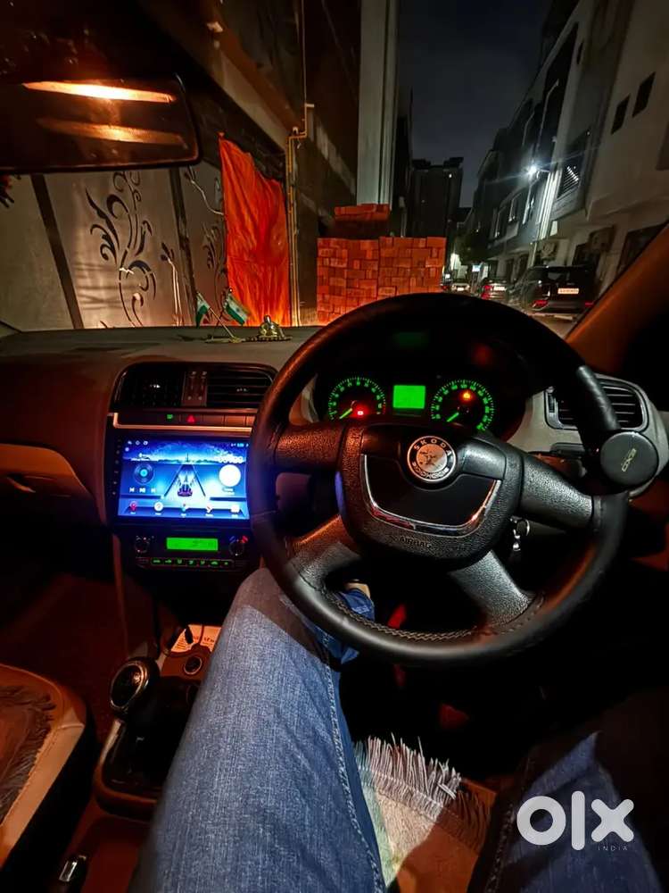Skoda Rapid Elegance 2012 Diesel