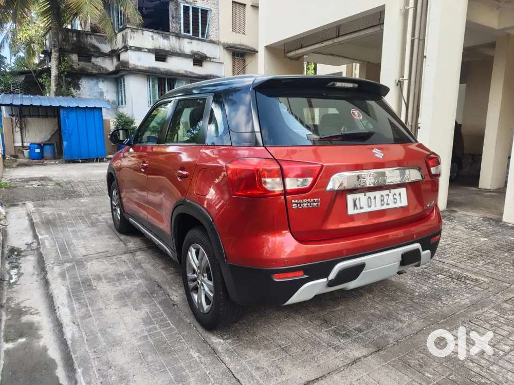 2016 Maruti Suzuki Brezza Zdi+ Dual Tone