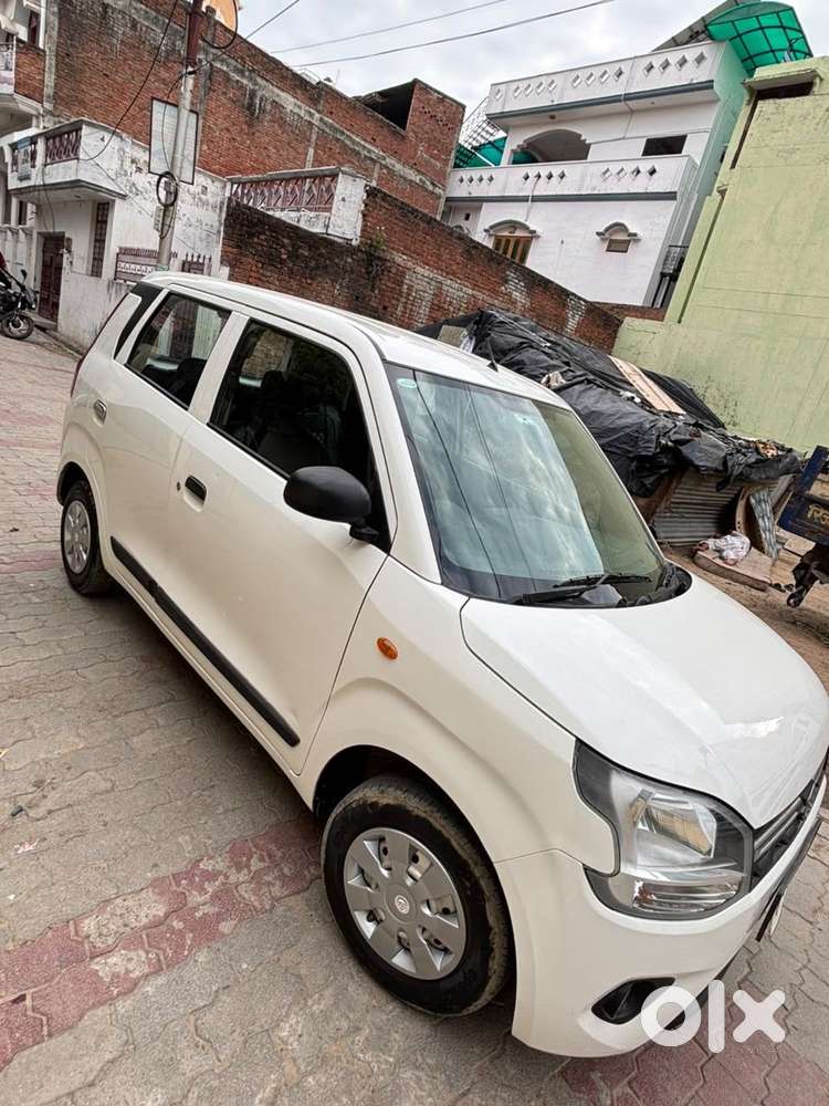 Maruti Suzuki Wagon R Lxi, 2022, Petrol
