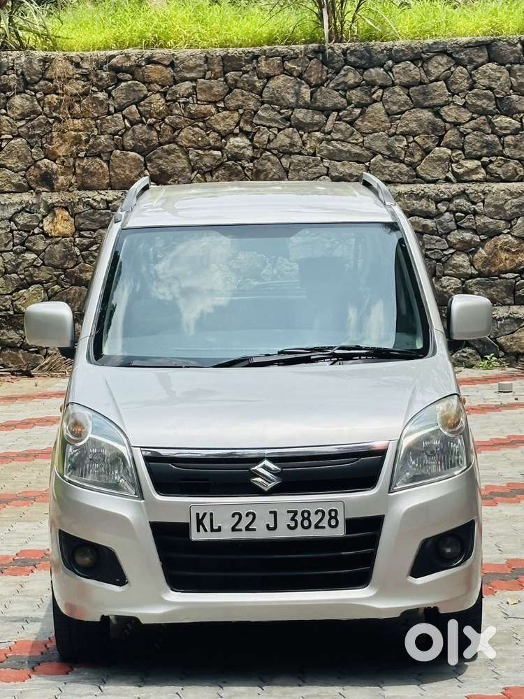 Maruti Suzuki Wagon R Vxi 1.0, 2016, Petrol