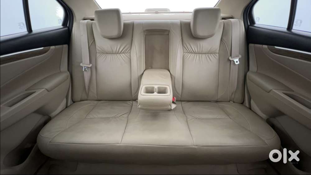 Maruti Suzuki Ciaz Alpha 1.5 At, 2021, Petrol