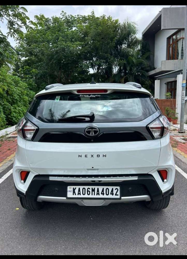 Tata Nexon 1.2 Revotron Xz Plus, 2022, Petrol
