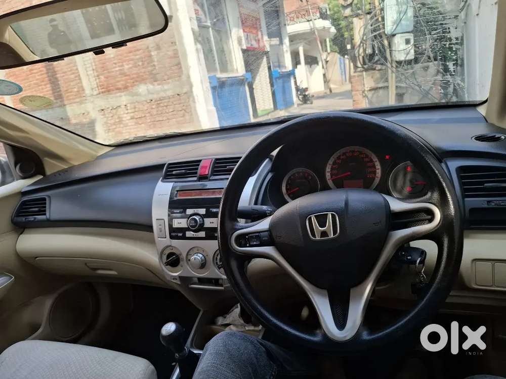 Honda City 2011