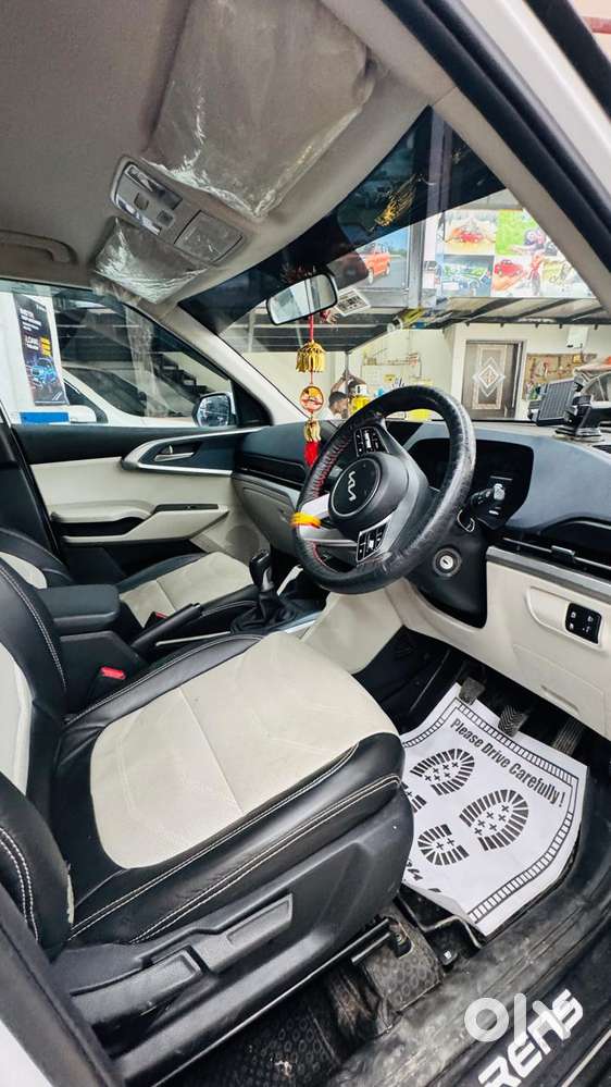 Kia Carens 1.5 Premium Diesel 7 Str Imt, 2025, Diesel