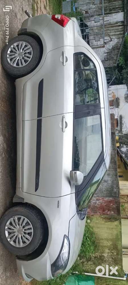 Gadi Kam Chal Raha Hai Condition Mein Hai