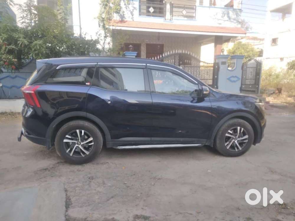 Mahindra Xuv700 Petrol 2022 Ax5 7str
