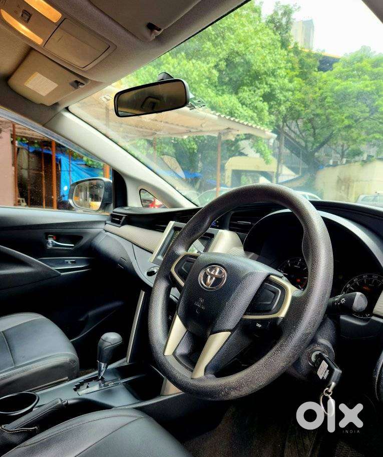 Toyota Innova Crysta 2.8 Gx At, 2017, Diesel